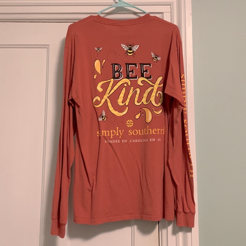 Simply Southern “Bee Kind” Long Sleeve Shirt